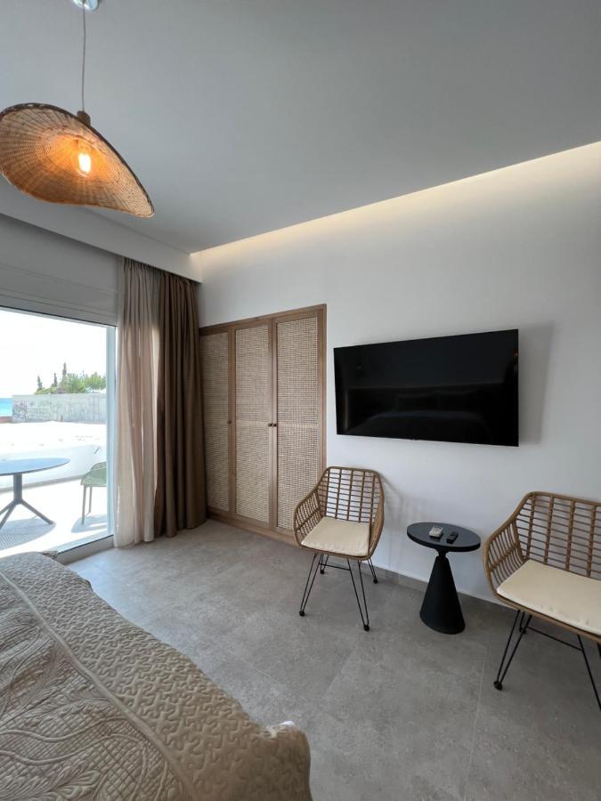 Penthouse & Apartments By The Sea Airport Airstay Artemida  Luaran gambar